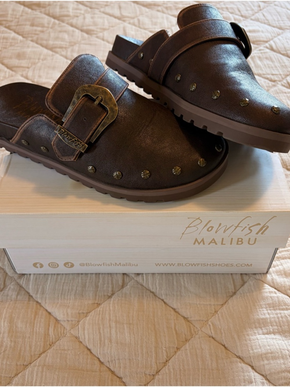 Blowfish Malibu Skylar Brown Distressed Studded Slip-On size 8